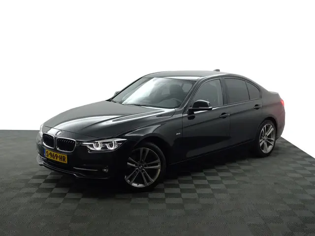 BMW 3 Serie 318i High Executive Aut- 2018 Benzine 28
