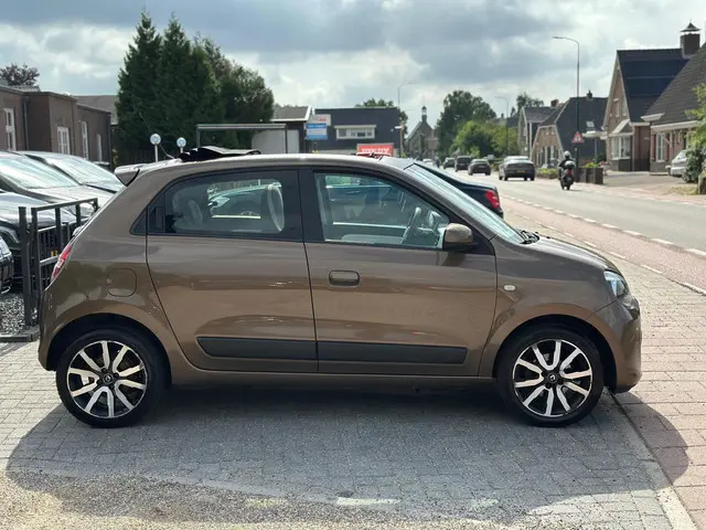 Renault Twingo 1.0 SCe Expression open dak ! 2015 Benzine 6