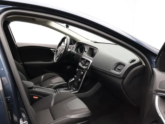 Volvo V40 1.5 T2 Automaat Nordic+ 2016 Benzine 9