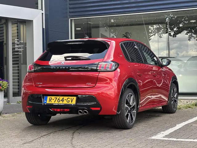 Peugeot 208 2