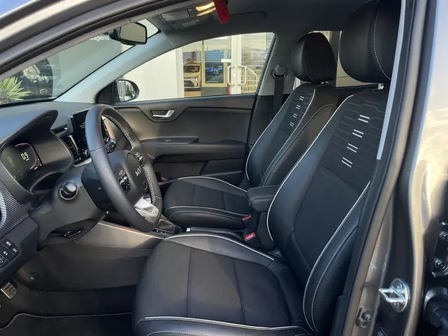 Kia Stonic 1.0 T-GDi MHEV GT-Line 2025 Hybride Benzine 12