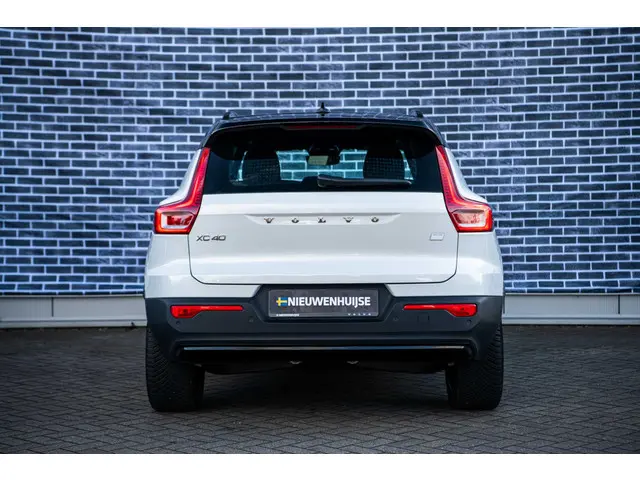 Volvo XC40 Recharge Core 2022 Elektrisch 10