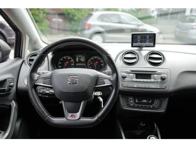 SEAT Ibiza SC 1.2 TSI FR 2014 Benzine 12