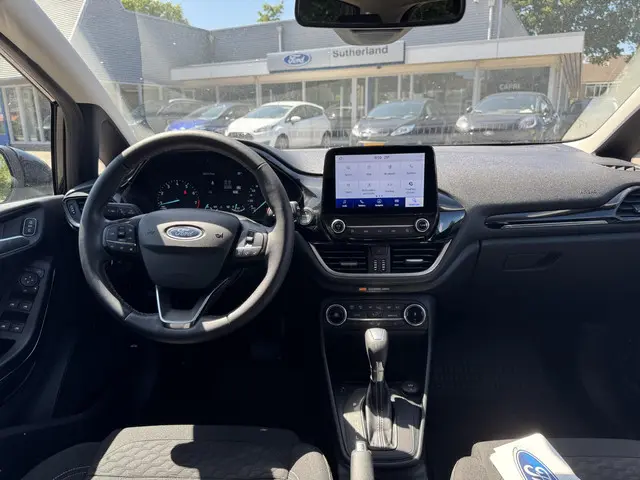 Ford Fiesta 1.0 EcoBoost Hybrid Titanium 2022 Benzine 14