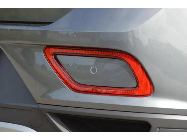 Volkswagen T-Roc 1.0 TSI Life Edition 2025 Benzine 47