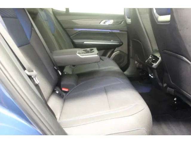 Lynk & Co 01 Plug-in Hybride 2022 Hybride Benzine 14