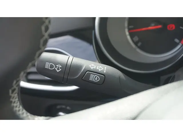 Opel Astra 1.4 Innovation Trekhaak | PDC V+A 2017 Benzine 19