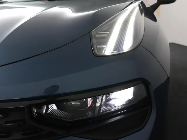 Lynk & Co 01 1.5 2022 Hybride Benzine 33