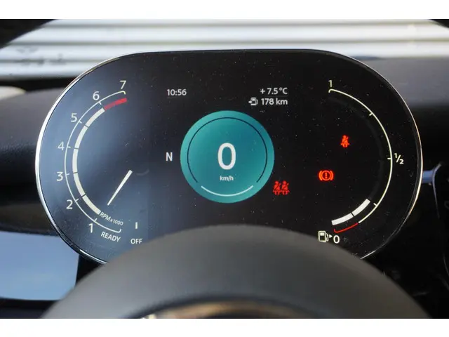 MINI 3-Deurs One 2021 Benzine 19