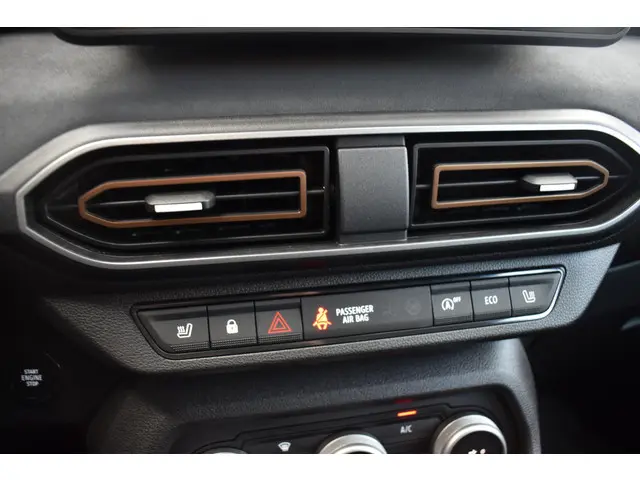 Dacia Sandero Stepway TCe 110 Extreme 2024 Benzine 22