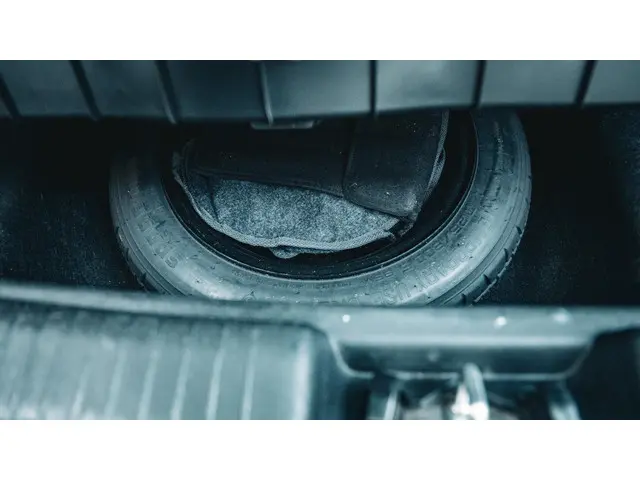 Kia Venga 1.6 CVVT Plus Pack AUTOMAAT NAVI 2013 Benzine 11