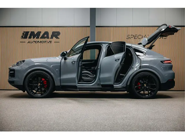 Porsche Cayenne Coupé 3.0 E-Hybrid 2024 Hybride Benzine 9