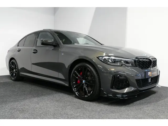 BMW 3 Serie 330e xDrive M Sport 2021 Hybride Benzine 19