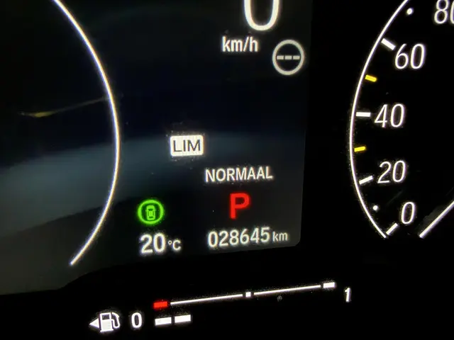 Honda HR-V 1.5 e:HEV Elegance 2024 Hybride Benzine 22