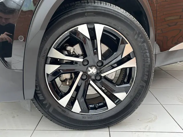 Peugeot e-2008 EV GT 50 kWh 2021 Elektrisch 4