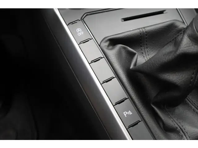 Volkswagen Polo 1.0 TSI Life 2023 Benzine 43