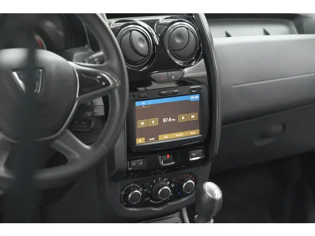 Dacia Duster TCe 120 4x2 Blackshadow 2017 Benzine 47