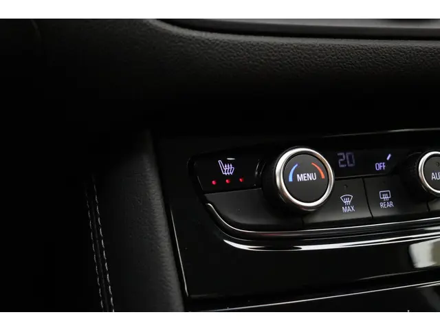 Opel Grandland 1.2 Turbo Hybrid GS 2024 Hybride Benzine 24