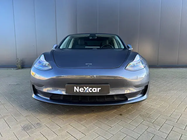 Tesla Model 3 Standard RWD Plus 60 kWh 2019 Elektrisch 15