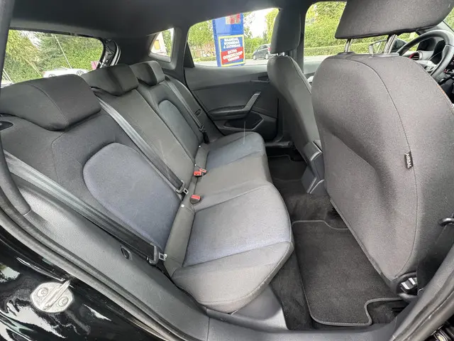 SEAT Ibiza 1.0 EcoTSI FR Plus Connect 2023 Benzine 19