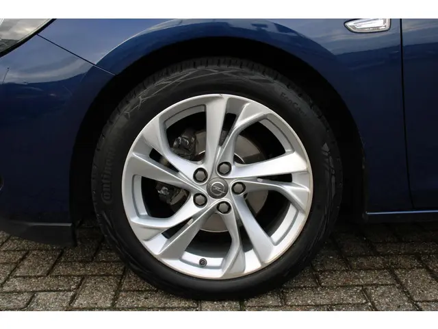 Opel Astra 1.2 Edition 2020 Benzine 11