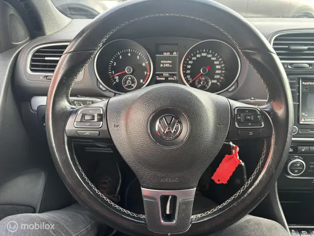 Volkswagen Golf Cabrio 1.2 TSI CUP edition 2014 Benzine 12