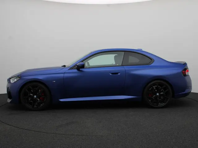 BMW 2 Serie Coupé 218i 2026 Benzine 4