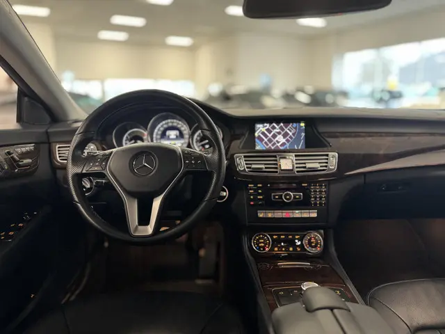 Mercedes-Benz CLS 350 2012 Benzine 15
