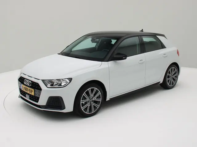 Audi A1 Sportback 25 TFSI epic NIEUW MODEL. 2021 Benzine