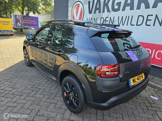 Citroën C4 Cactus 1.2 PureTech Shine 2017 Benzine 7