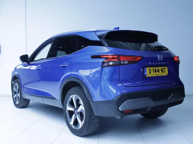 Nissan QASHQAI 1.3 MHEV 158 N-Connecta 2024 Benzine 6