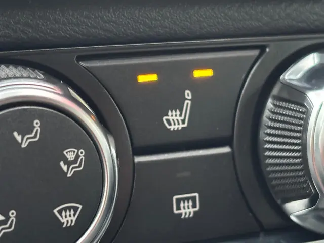 Nissan Micra IG-T 92 Xtronic Kiiro 2022 Benzine 17