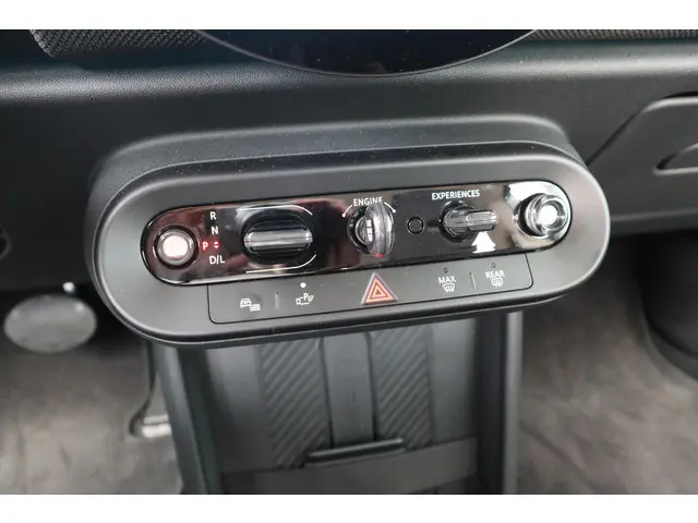 MINI 3-Deurs Cooper C 2024 Benzine 17