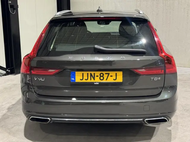 Volvo V90 2.0 T8 AWD Momentum Pro 2020 Hybride Benzine 28