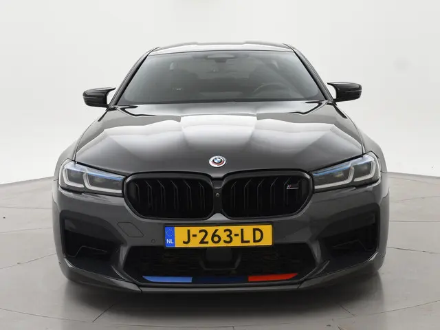 BMW M5 COMPETITION 740 PK FACELIFT MODEL 2020 Benzine 6