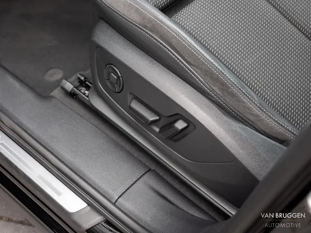 Audi Q3 Sportback 45 TFSI e S-Line 2022 Hybride Benzine 16