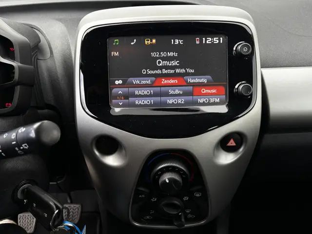 Toyota Aygo 1.0 VVT-i x-play 2018 Benzine 17