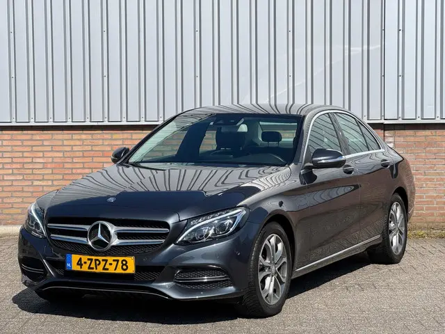 Mercedes-Benz C-Klasse 200 Ambition 2.0 2015 Benzine 1
