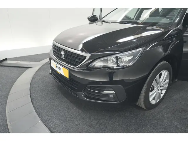 Peugeot 308 PureTech 110 Blue Lease Active 2021 Benzine 16