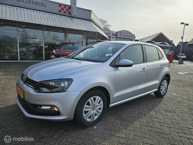 Volkswagen Polo 1.0 2015 Benzine 8