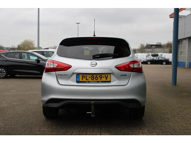 Nissan Pulsar 1.5 dCi N-Connecta 2016 Diesel 5