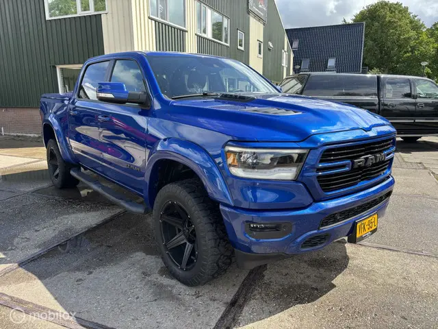 Dodge Ram 1500 4X4 5.7 V8 4x4 Crew Cab Sport 2020 Benzine 5