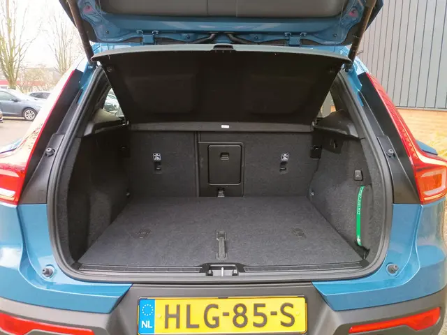 Volvo XC40 B4 Plus Dark 2025 Benzine 15