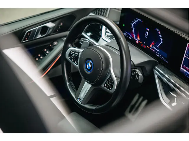 BMW X5 xDrive50e 2023 Hybride Benzine 23