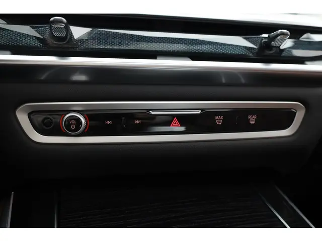 BMW X5 xDrive50e M Sport 2025 Hybride Benzine 36