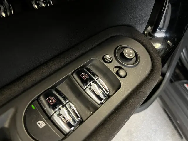 MINI Countryman 2.0 Cooper S JCW 2022 Benzine 35