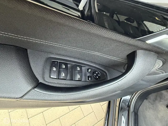 BMW X1 xDrive25d High Executive 2018 Diesel 12