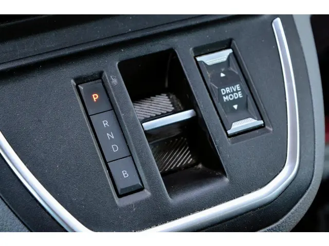 Opel Vivaro-e L2H1 Innovation 75 kWh 2021 Elektrisch 20