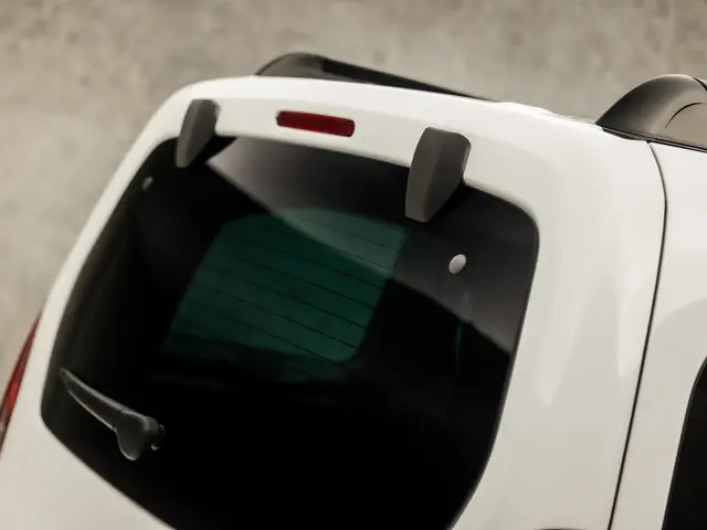 Citroën Berlingo 1.2 PureTech XTR 2017 Benzine 32