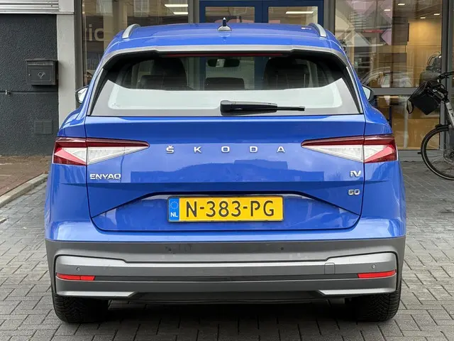 Škoda Enyaq iV 60 2021 Elektrisch 8